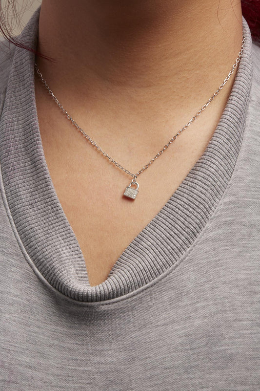 7 Golden Rules to Consider When Choosing a Necklace